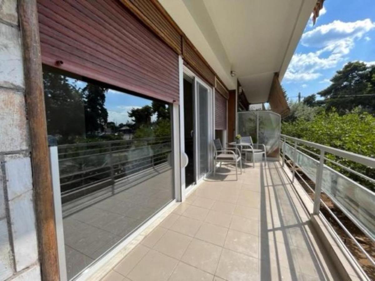 Flisvos Marina Refurbished Apartment アテネ エクステリア 写真